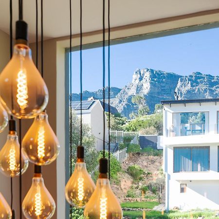 Camps Bay Blue Self-Catering Studios Città del Capo Esterno foto