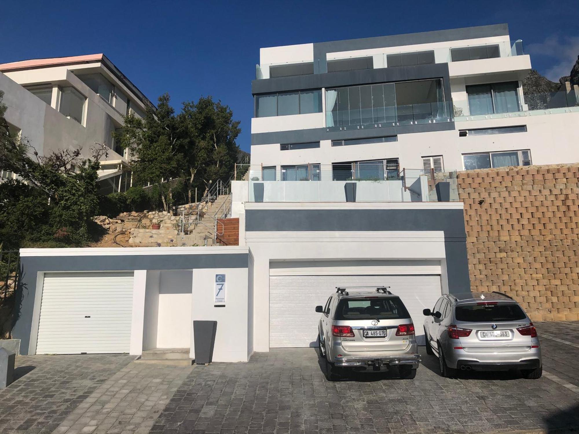 Camps Bay Blue Self-Catering Studios Città del Capo Esterno foto